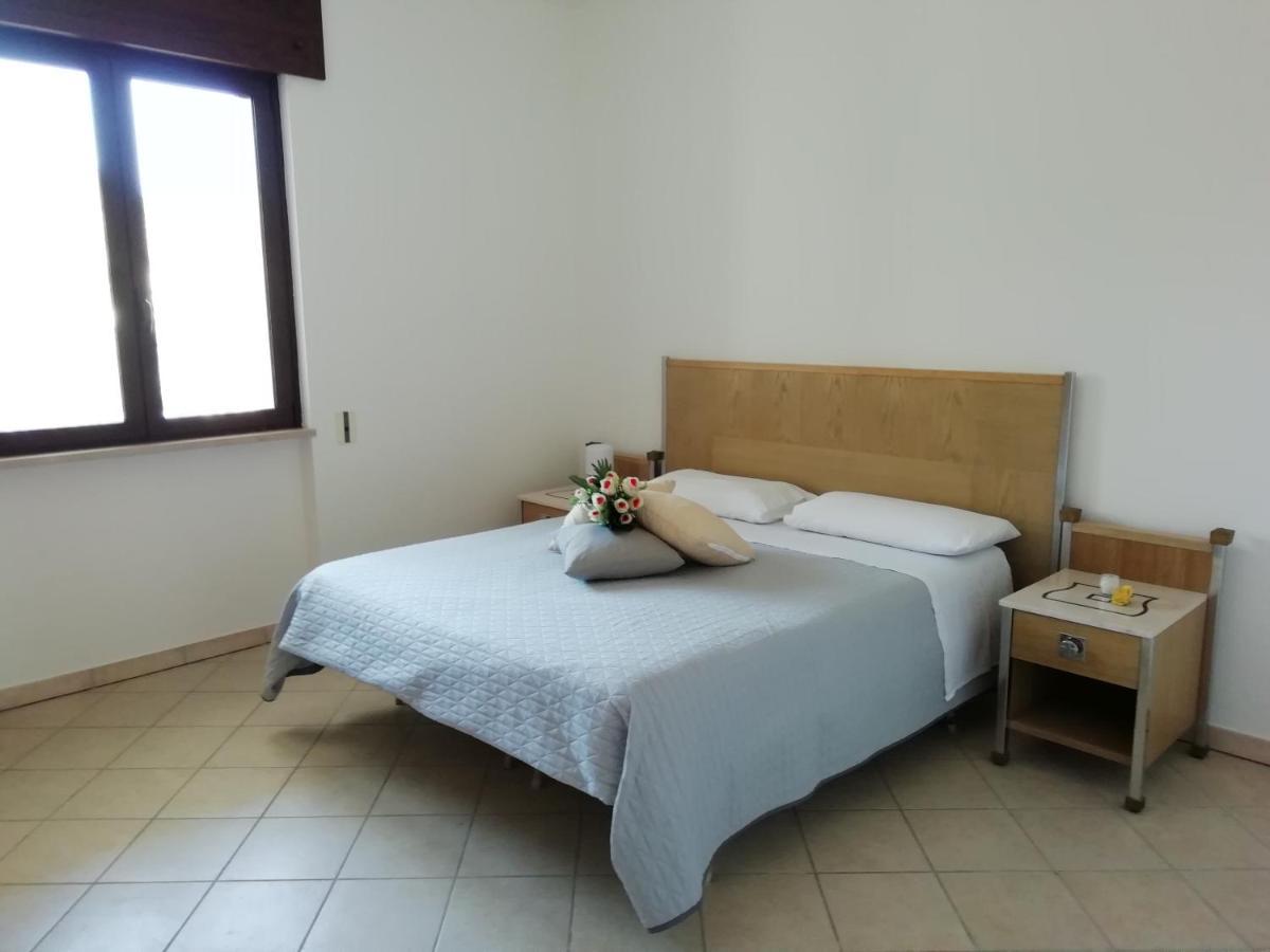 Maresalento Villetta Maria 玛丽娜迪曼卡维萨 外观 照片